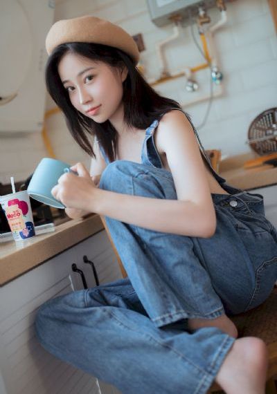 女教师2在线看