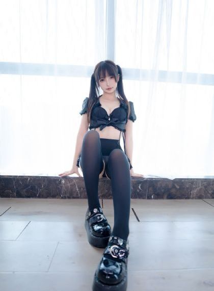 珠帘玉幕赵露思
