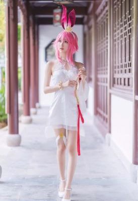 美女尿口免费看